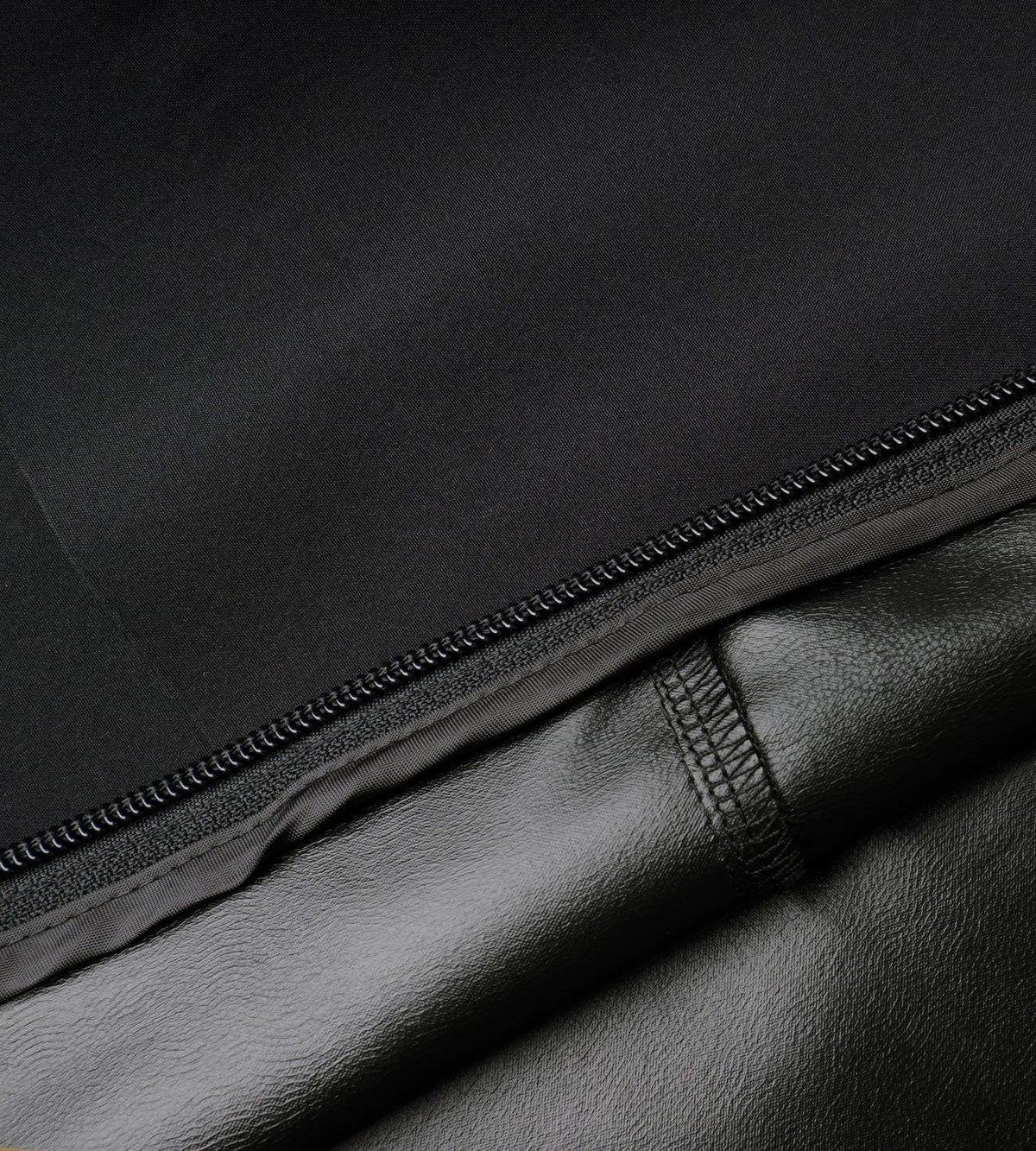 WIND LITE JACKET - BLACK
